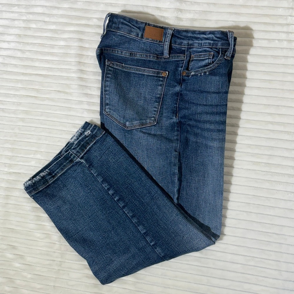 Judy Blue High Rise Wide Leg Crop Jeans Medium Wash Raw Hem Denim 28/7 BOHO
